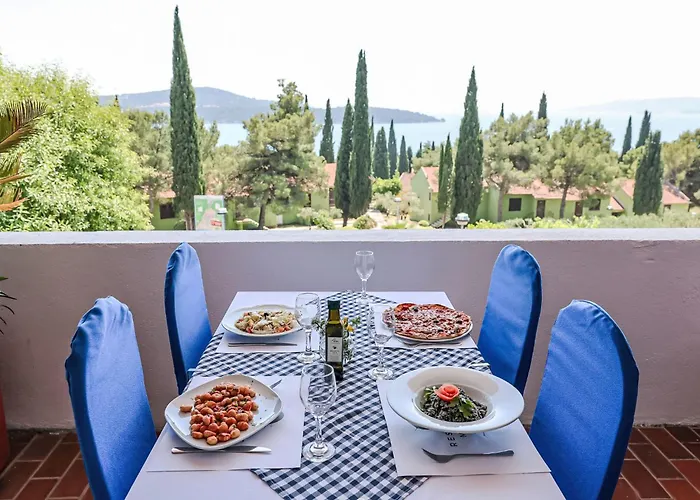 Medena-5 By Interhome Apartamento Trogir