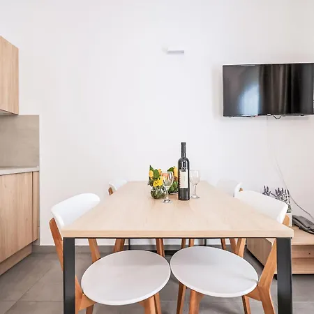 Apartment Medena-5 By Interhome Trogir